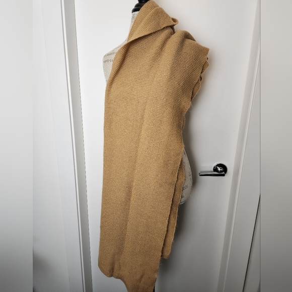 Steve Madden long camel knit scarf - Picture 3 of 6